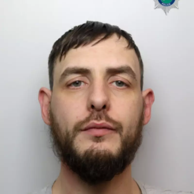 Woman Strangled by Partner in Hotel Room Runs for Help to Staff