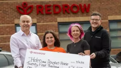 Housebuilder Raises £24,000 for Children's Hospice in Cambridgeshire