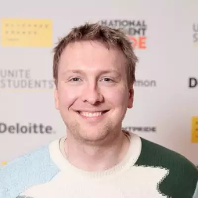 Joe Lycett Launches First Major Art Exhibition in Birmingham with Free Entry