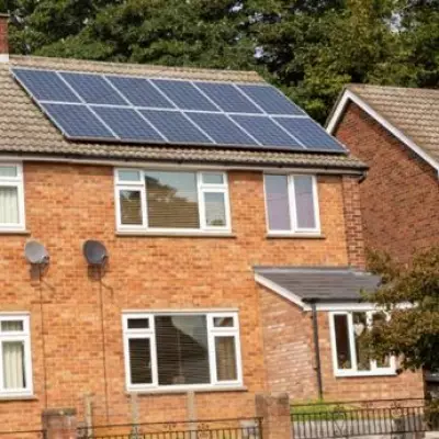 Low-Income Households Under £35k Eligible for £12,000 Solar Panel Grants