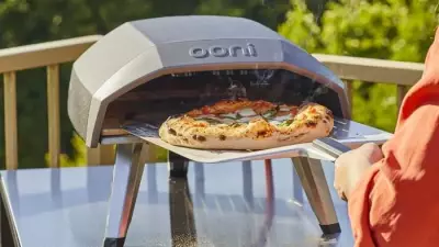 Ooni Koda 12 Pizza Oven Review: Perfect for Spring Al Fresco Dining