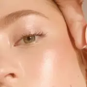 e.l.f. Cosmetics' £9 Halo Glow Highlighter Earns Rave Reviews for Radiant Finish