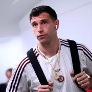 Emi Martinez's Calf Injury Forces Late Withdrawal from Aston Villa Lineup