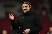 Leeds Manager Farke Hints at Injury Boost Ahead of Wolves Premier League Clash
