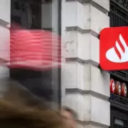 Santander Offers Bonus Cashback for ISA Transfers Over £10,000