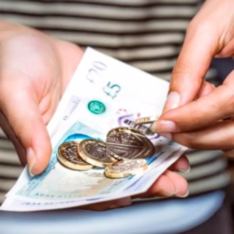 Barclays and First Direct Offer £250 and £200 Switching Bonuses