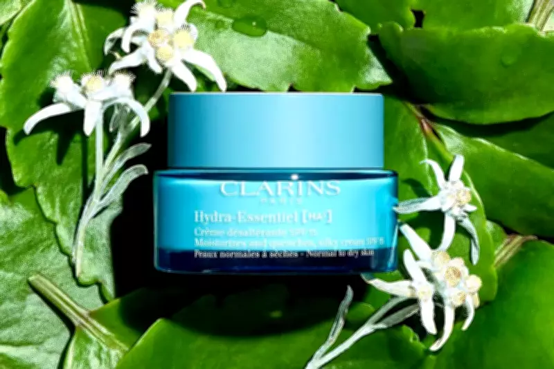 Clarins Hydra-Essentiel Moisturiser at Unbeatable Amazon Price