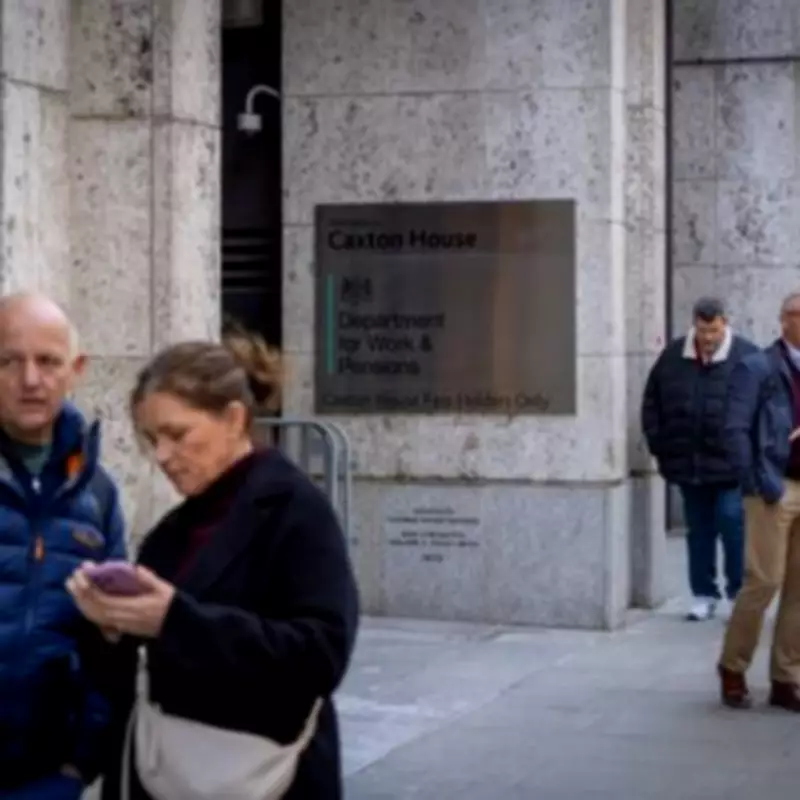 DWP Warns 300,000 Households to Receive No Benefits