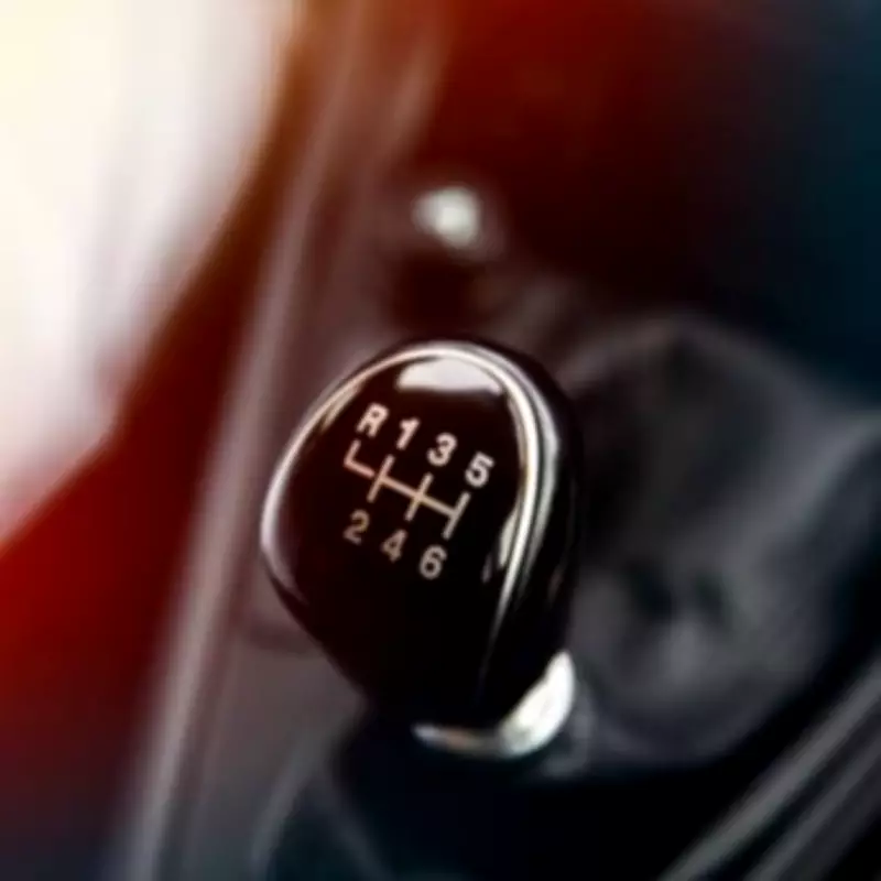 New DVSA Law: Only Learners Can Book Driving Tests From Today