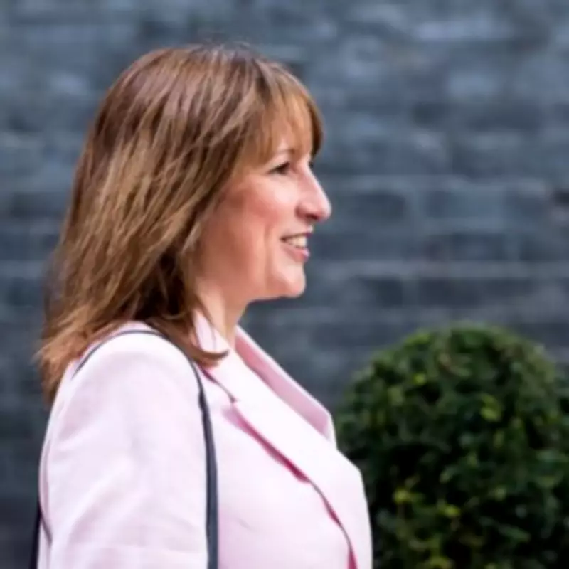 Rachel Reeves Urged to Scrap £200 EV Tax to Boost Electric Car Uptake