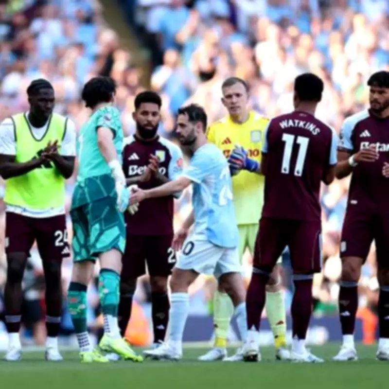 Rooney Slams Man City's Mid-Game Guard of Honour for Silva and Stones