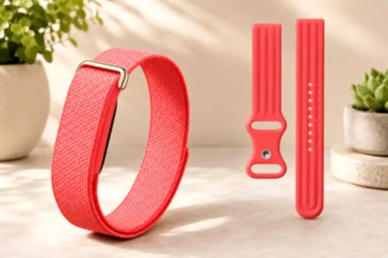 Save £250 on Google Pixel Watch 3 and Fitbit Air Bundle at Amazon