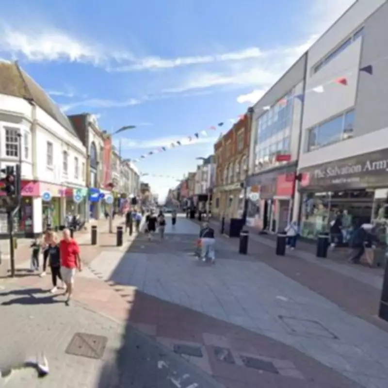 Southend High Street Brawl: 30 Teens with Knives Leave Two with Facial Injuries