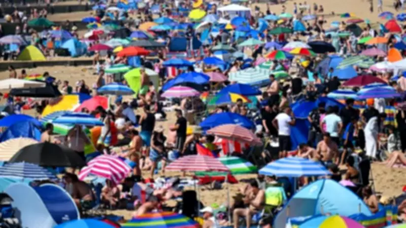 UK Heatwave: Record-Breaking Temperatures Continue with Amber Warnings