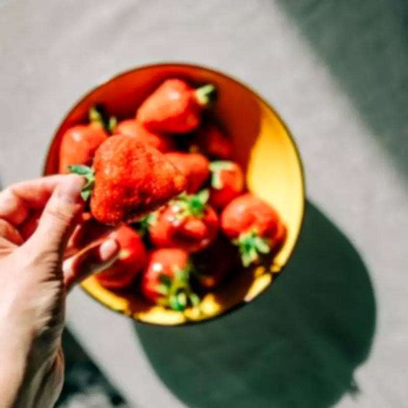 UK Strawberry Season Delayed But Sweeter Due to Cooler Spring
