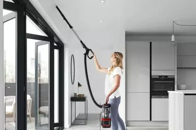Amazon Slashes Shark Vacuum Price by £90 in Flash Sale