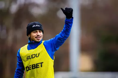 Andre Sends Passionate Message After Signing New Wolves Contract