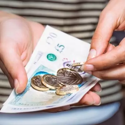 Barclays and First Direct Offer £250 and £200 Switching Bonuses