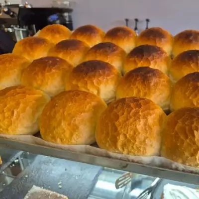 Bargain Cakes, Angry Locals, and a Tribute: Birmingham Food News Round-Up