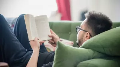New Books Round-Up: Thrillers, Crime, Memoirs, and Kids' Fun