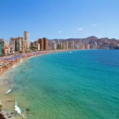 New Spain Travel Rules for UK Tourists: Passport, Pet, EES Changes