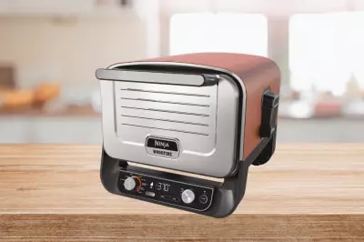 Ninja Woodfire Outdoor Oven Review: Pizza, BBQ & Smoker Deal