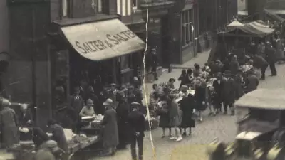 Nostalgic Photos of Macclesfield Market Place and Town Hall
