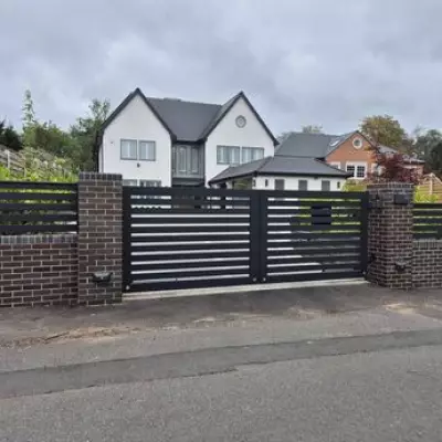 Solihull Taxpayers Face Bill After Council Loses Millionaire's Row Wall Appeal
