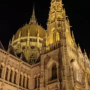 FCDO Warns UK Tourists Traveling to Budapest for Champions League Final