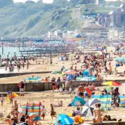 NHS and Met Office Issue 'Two Hour Rule' Alert as UK Heatwave Brings 30C