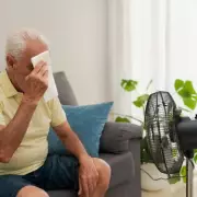 NHS Heatwave Warning: Elderly Urged to Stay Indoors 11am-3pm