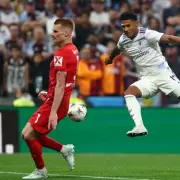Ollie Watkins Hails Victor Lindelof After Aston Villa's Europa League Triumph