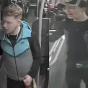Police seek three men after attempted robbery on Birmingham bus