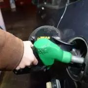 Rachel Reeves Freezes Fuel Duty at 5p to Shield Households from Global Pressures