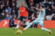 Rob Edwards Urges Loan Defender to Force Way Into Wolves First Team