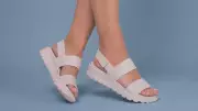 Snag Skechers Arch Fit Sandals for £18 at M&S with TopCashback Deal