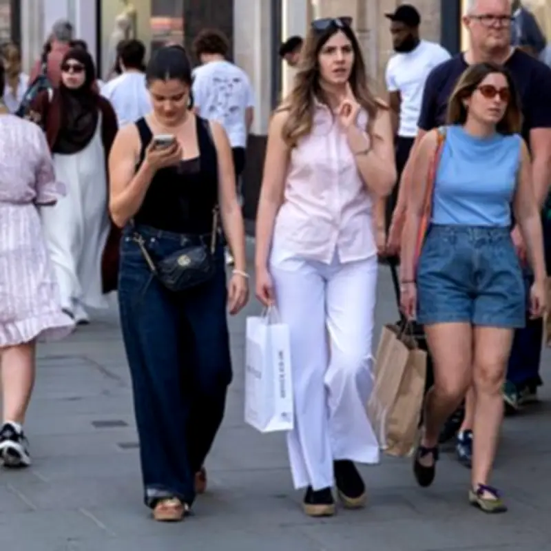 4 Major High Street Chains to Close 400 Stores Worldwide
