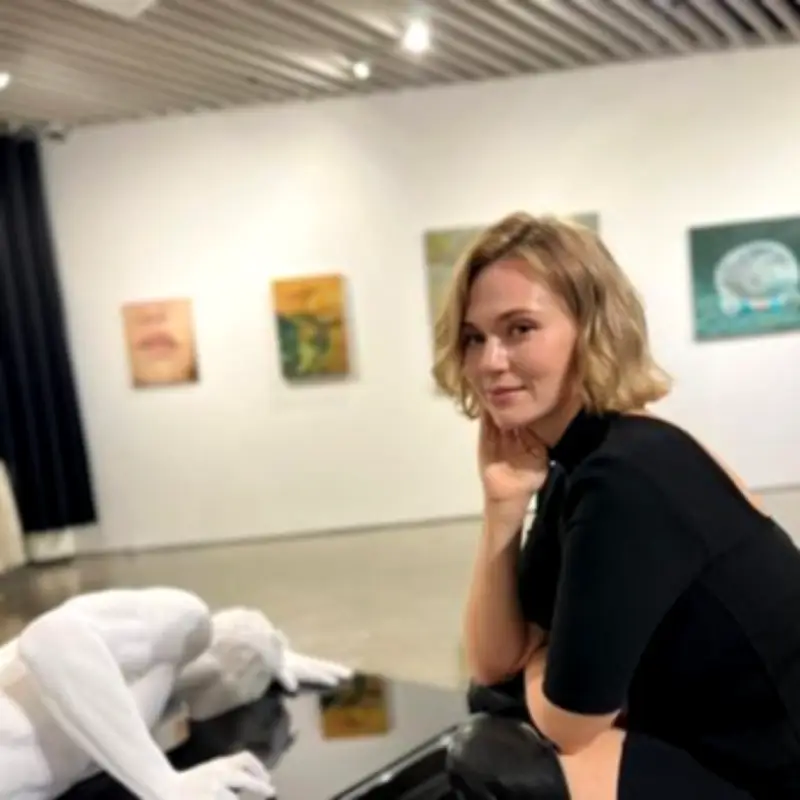 American Influencer Dies in Brazil After Cosmetic Surgery