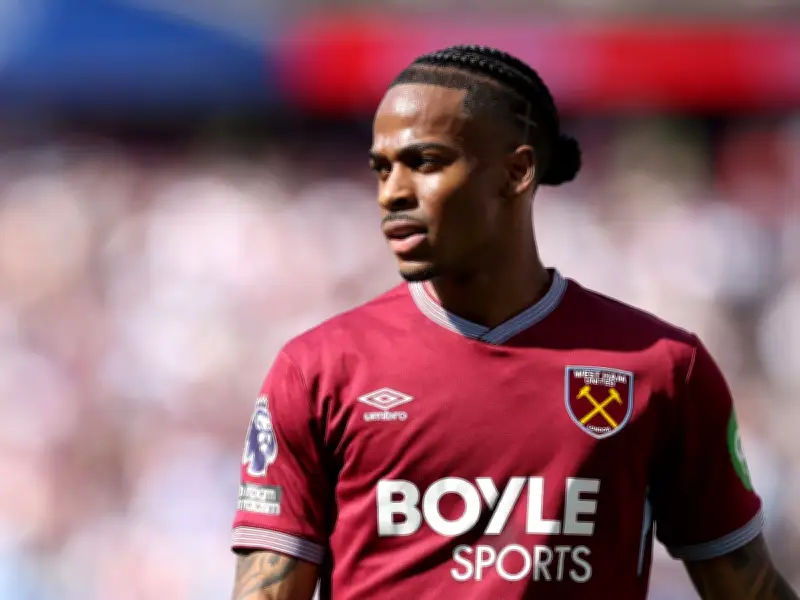 Aston Villa Face £43m Summerville Price Tag as PSG Join Transfer Race