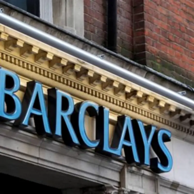 Barclays Warns of 72-Hour Account Block Ahead of World Cup