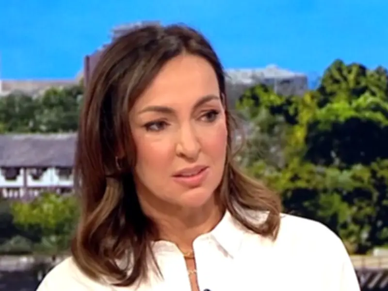 BBC Presenter Moved to Tears in Emotional Interview with Sir Kevin Sinfield