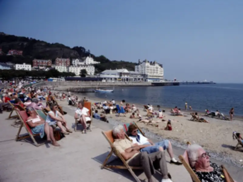 Best Seaside Towns Near Birmingham: Top Beaches and Fish and Chips