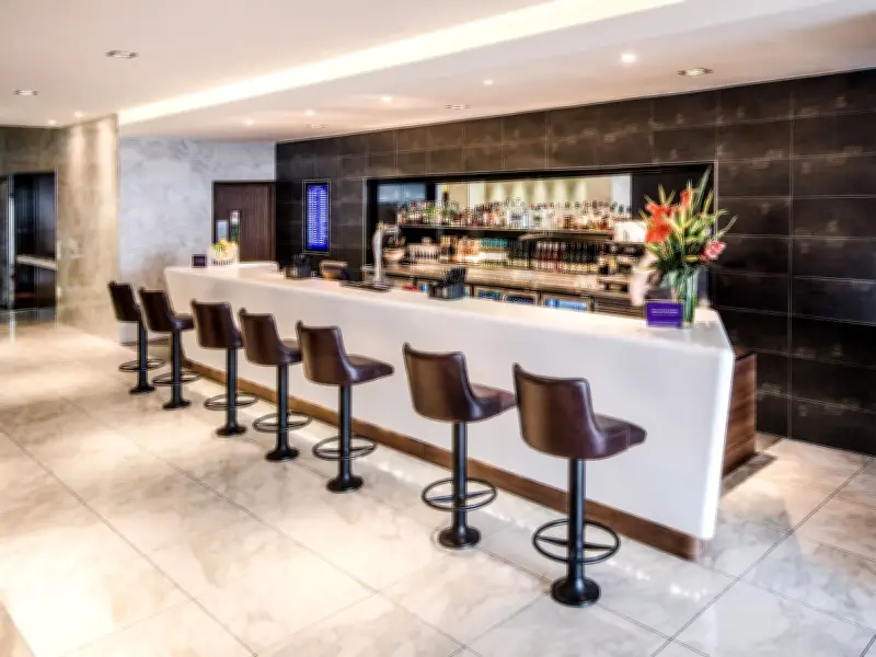 Birmingham Airport Lounges: Cost, Times, Services, and Food Options