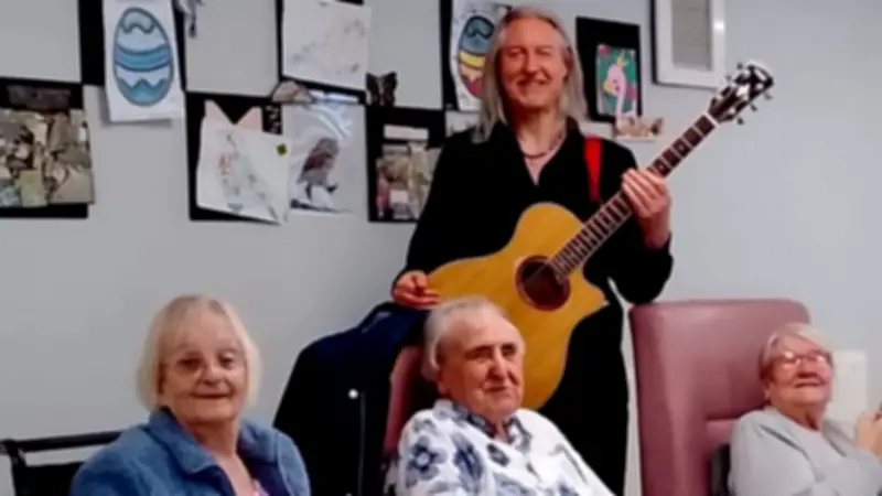 Birmingham charity gets £7,500 for dementia support services
