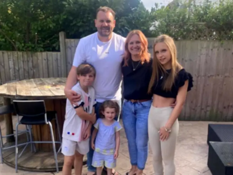 Birmingham Dad Urges Early Bowel Cancer Diagnosis After Stage 3 Shock