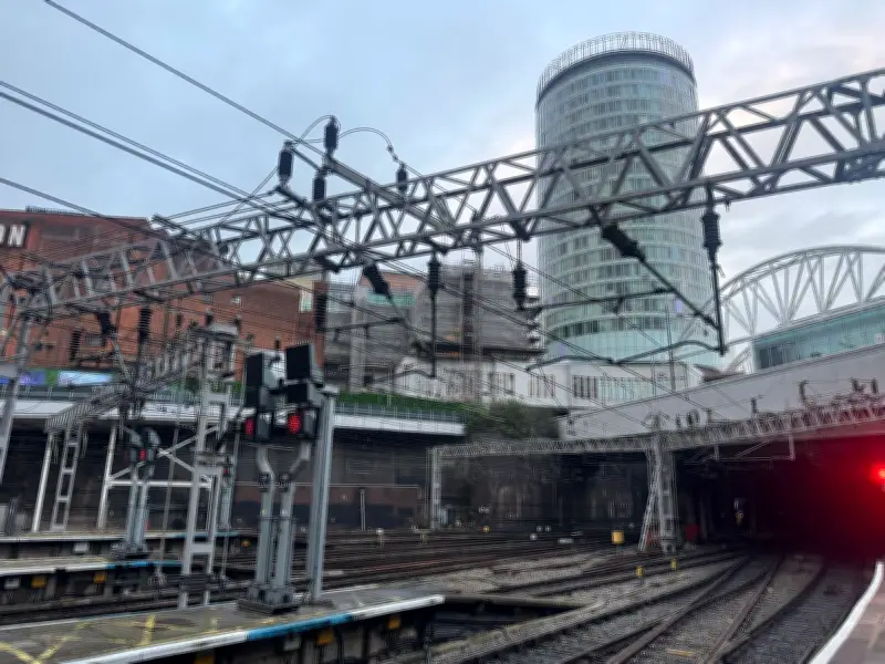 Birmingham Rail Passengers Face Cancelled and Diverted Services This Weekend