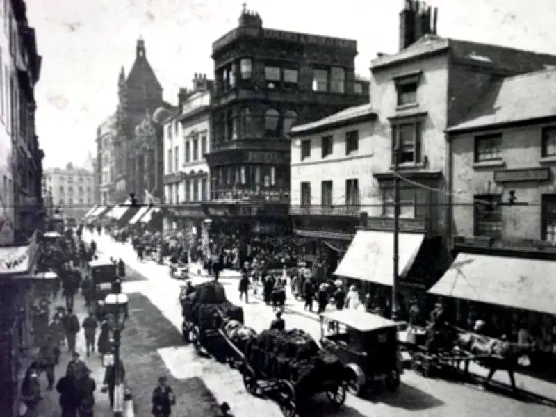 Birmingham's Victorian Slum Clearance: How Entire Streets Were Demolished