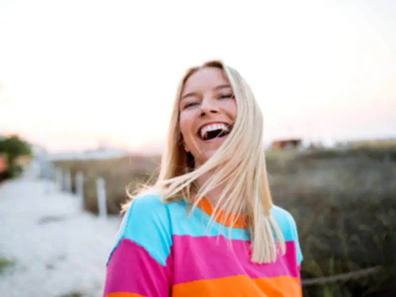 Blonde Hair Care: 25% Off Shampoo Leaves Hair Strong, Smells Like Grapes