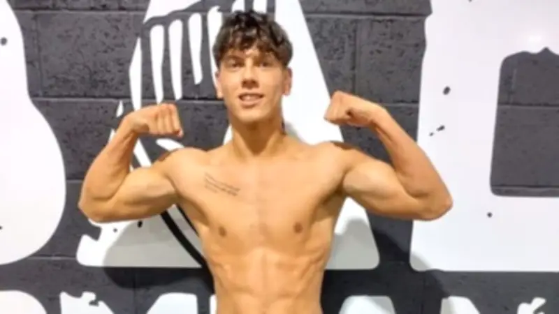 Bradford Teen Kaeysea Ferman Trades Books for Boxing Gloves in Charity MMA Bout