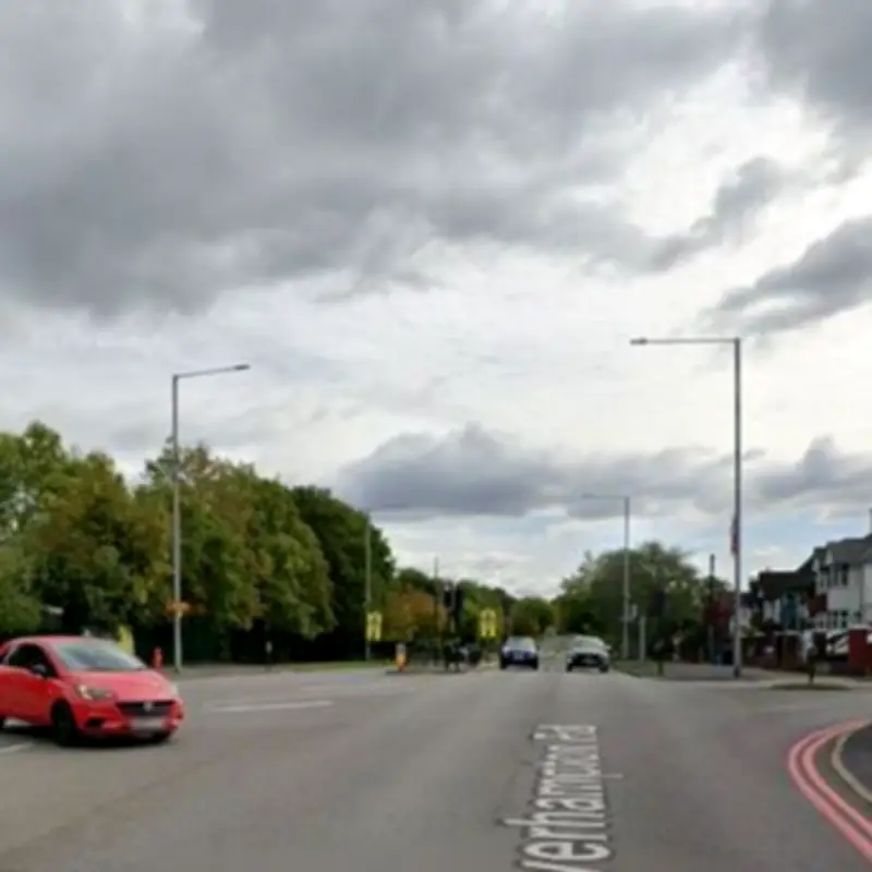 Child Assessed by Medics After Two-Car Crash in Oldbury